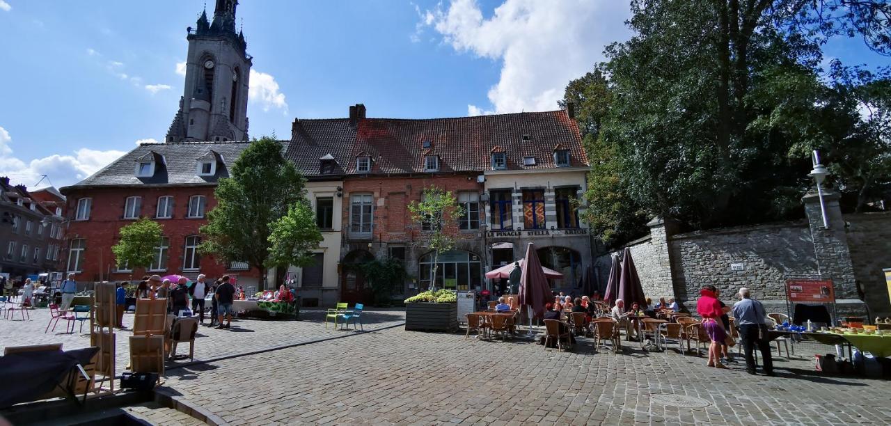 Appartement Spacieux & Calme Avec Vue Sur L'Escaut Tournai Exteriér fotografie